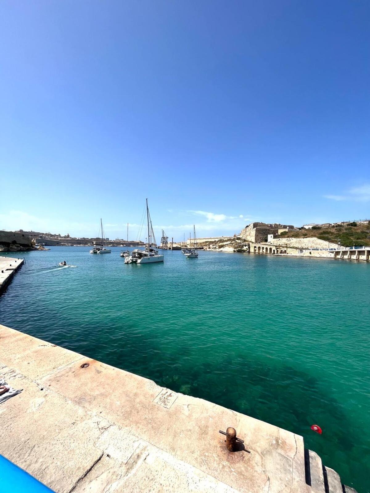 Harbour View Apt With Terrace Kalkara Dış mekan fotoğraf